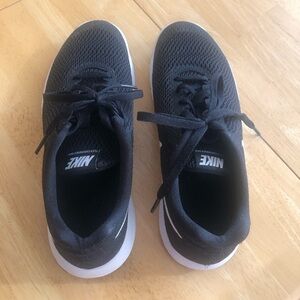 Nike Flex Experience RN 6 Black Sneakers